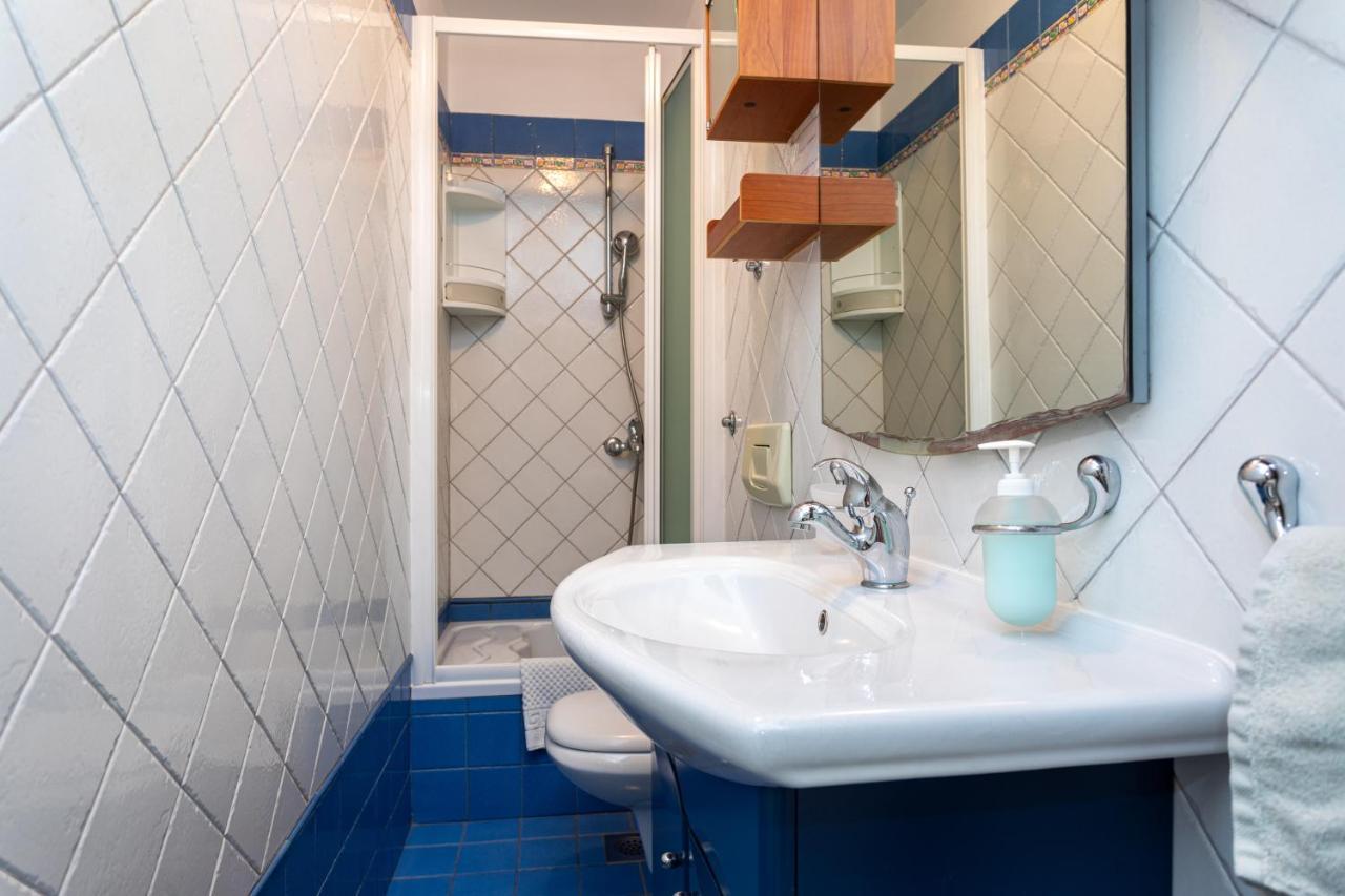 Apartman Maris เวอร์บนิค ภายนอก รูปภาพ